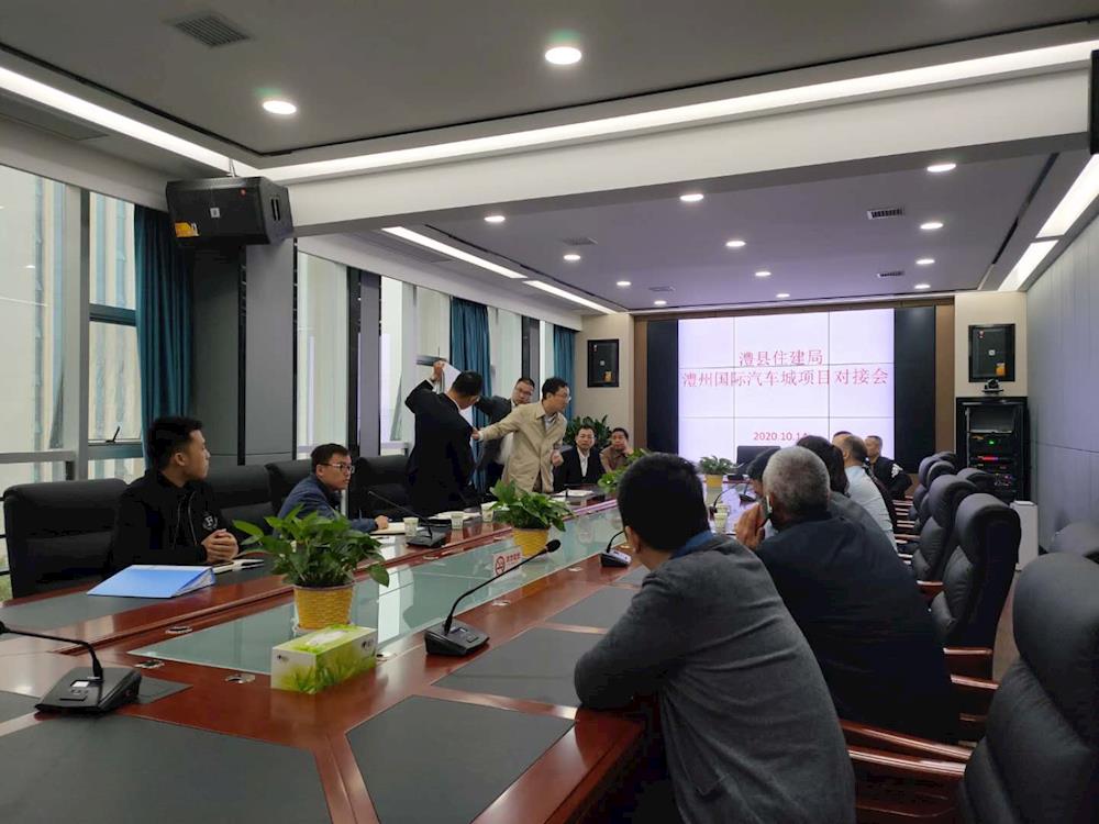 abb4b1aa26f04b8faacb60f05121bcd6.jpg