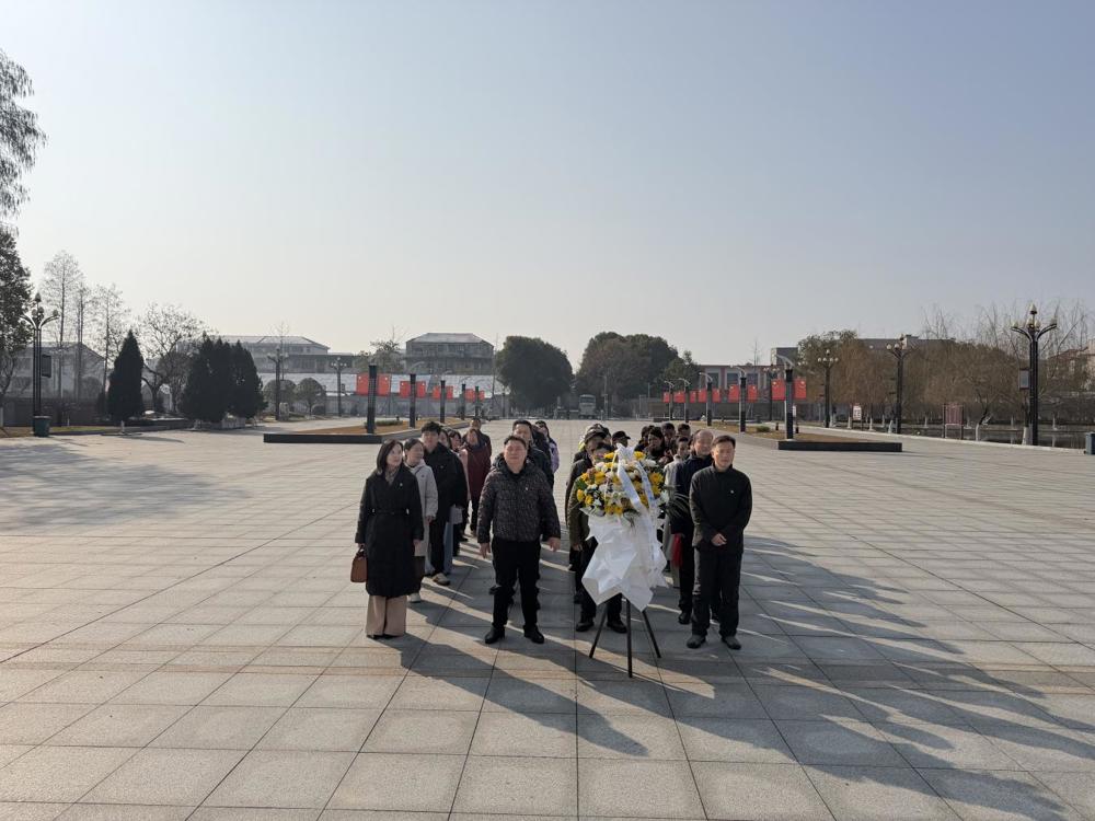 5cca231cd281e271ba2f6ab1bc392bfa