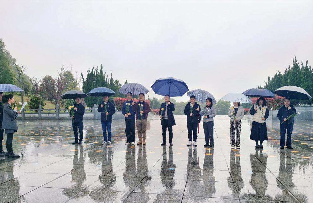 ab56f604721e9c43f1faefabee119e87