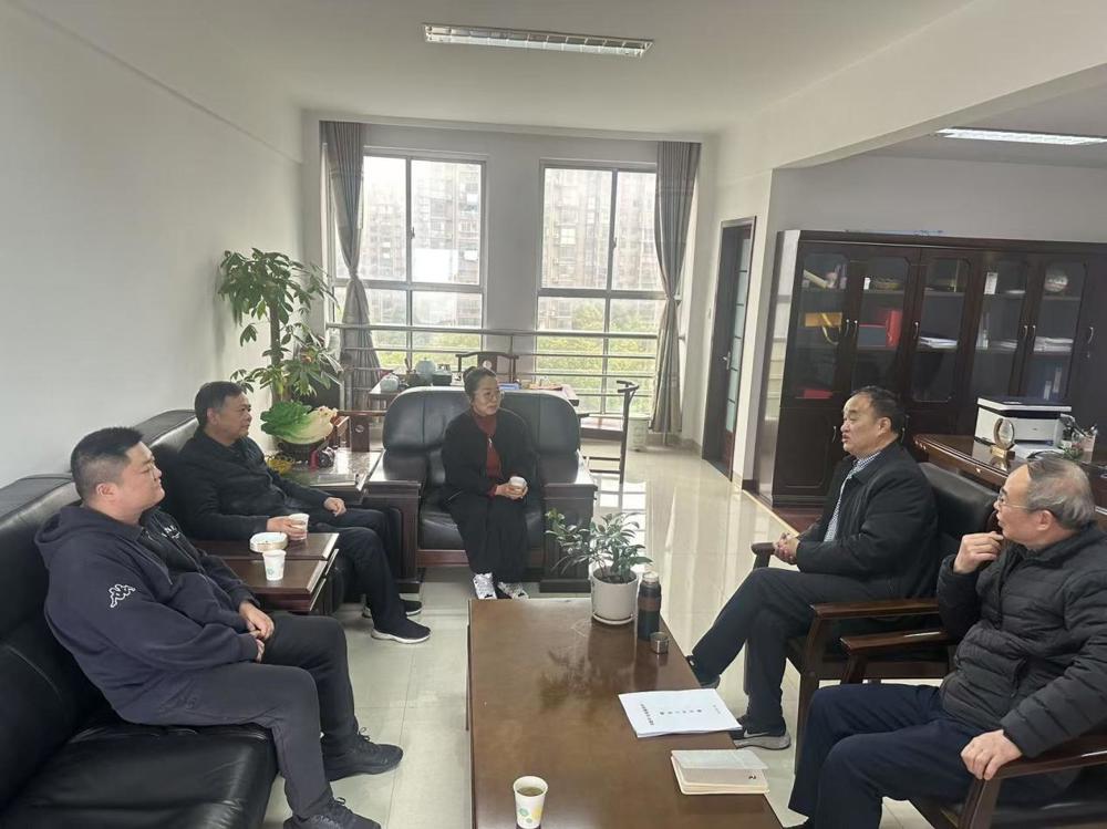 8677fb63bbc63ac72f1c8554e5013cee