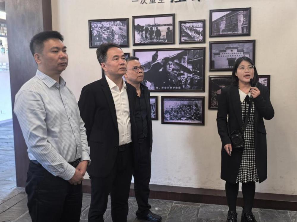 efb5decd310d34bc36d30298c9eaf262